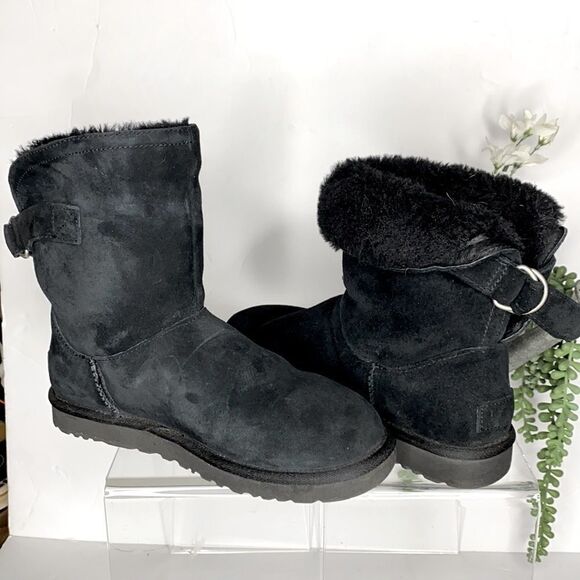 UGG Shoes - UGG AUSTRALIA REMORA BUCKLE BOOTIE FOLDOVER STYLE Black 8‎